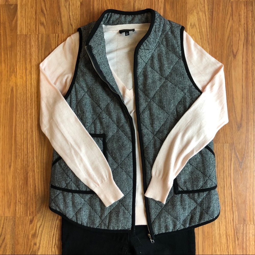 41 Hawthorn Herringbone Vest (Stitch Fix), M
